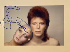 David Bowie signed photo. 8x10 inches.. GFA Authenticated