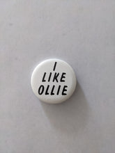 I Like Oliver North pin