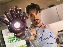 Iron Man Robert Downey Jr. signed movie photo. GFA Authenticated