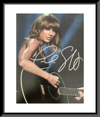Taylor Swift signed photo