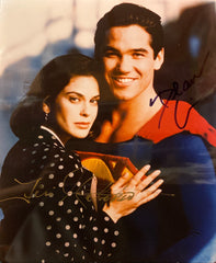 Teri Hatcher and Dean Cain signed "Lois & Clark: The New Adventures of Superman" photo