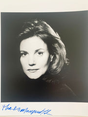 Independence Day Margaret Colin signed photo