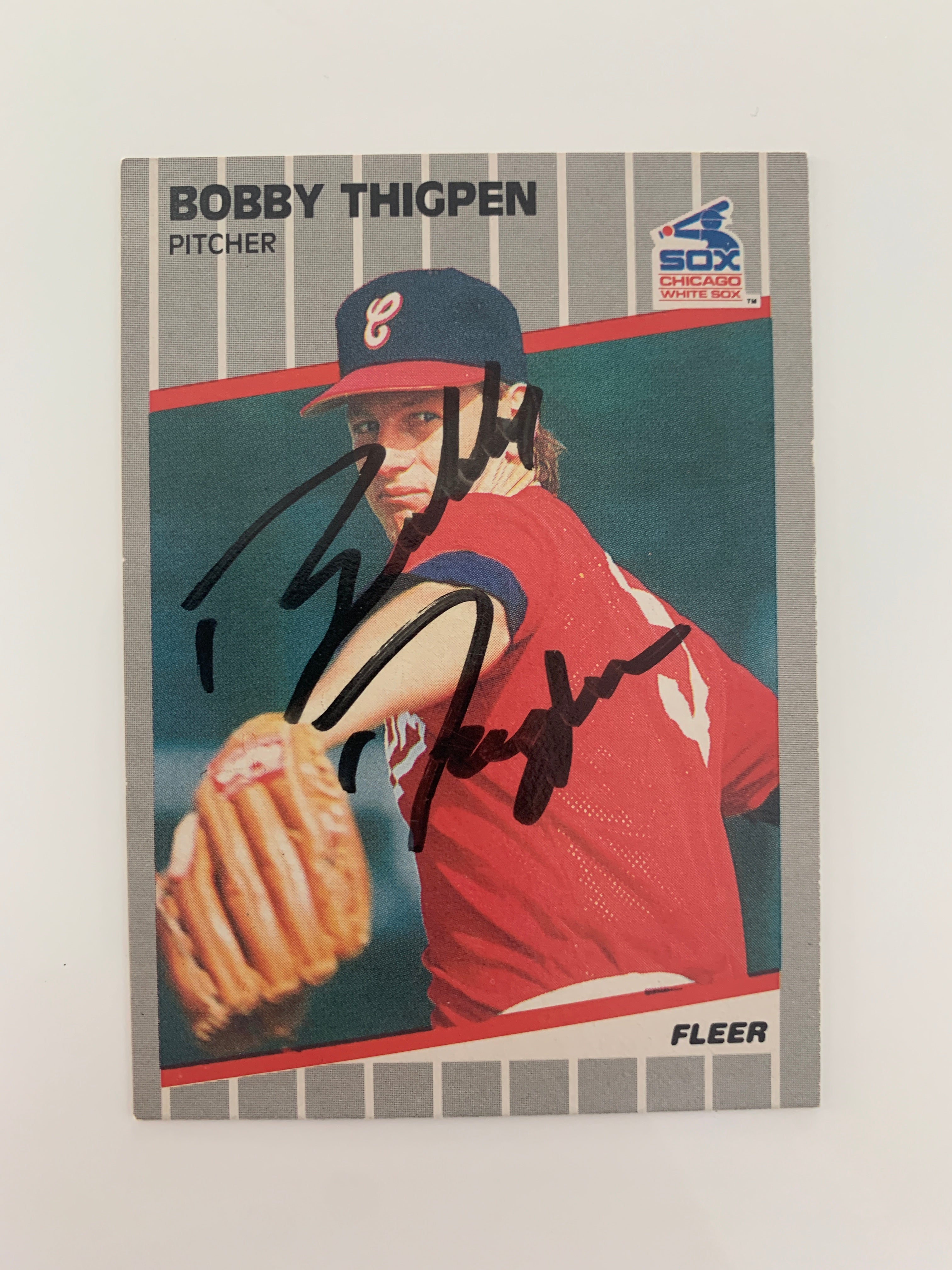 Bobby Thigpen signed baseball card - Sports card