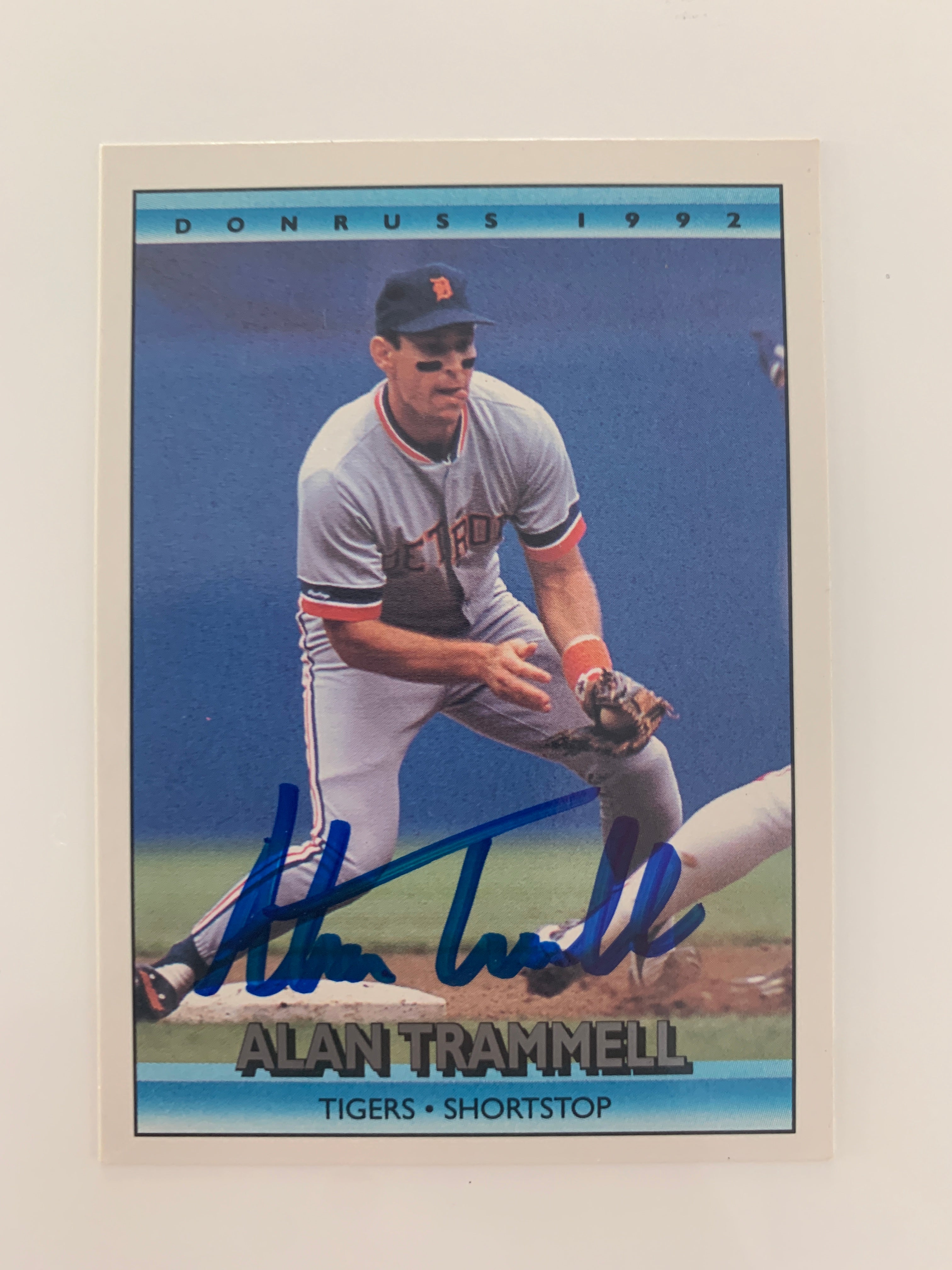 Alan Trammell signed baseball card - Sports card