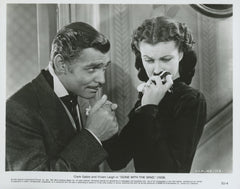 Vivien Leigh signature cut. GFA Authenticated