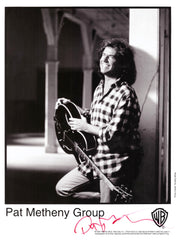 Musician Pat Metheny signed photo