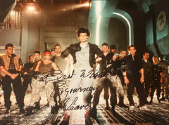 Aliens Sigourney Weaver signed movie photo