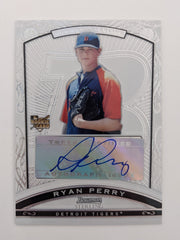 Ryan Perry Signed Baseball Trading Card - Bowman Sterling No. 98 of 199 2009