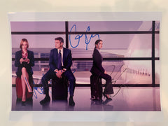 Up In The Air cast signed photo. GFA Authenticated