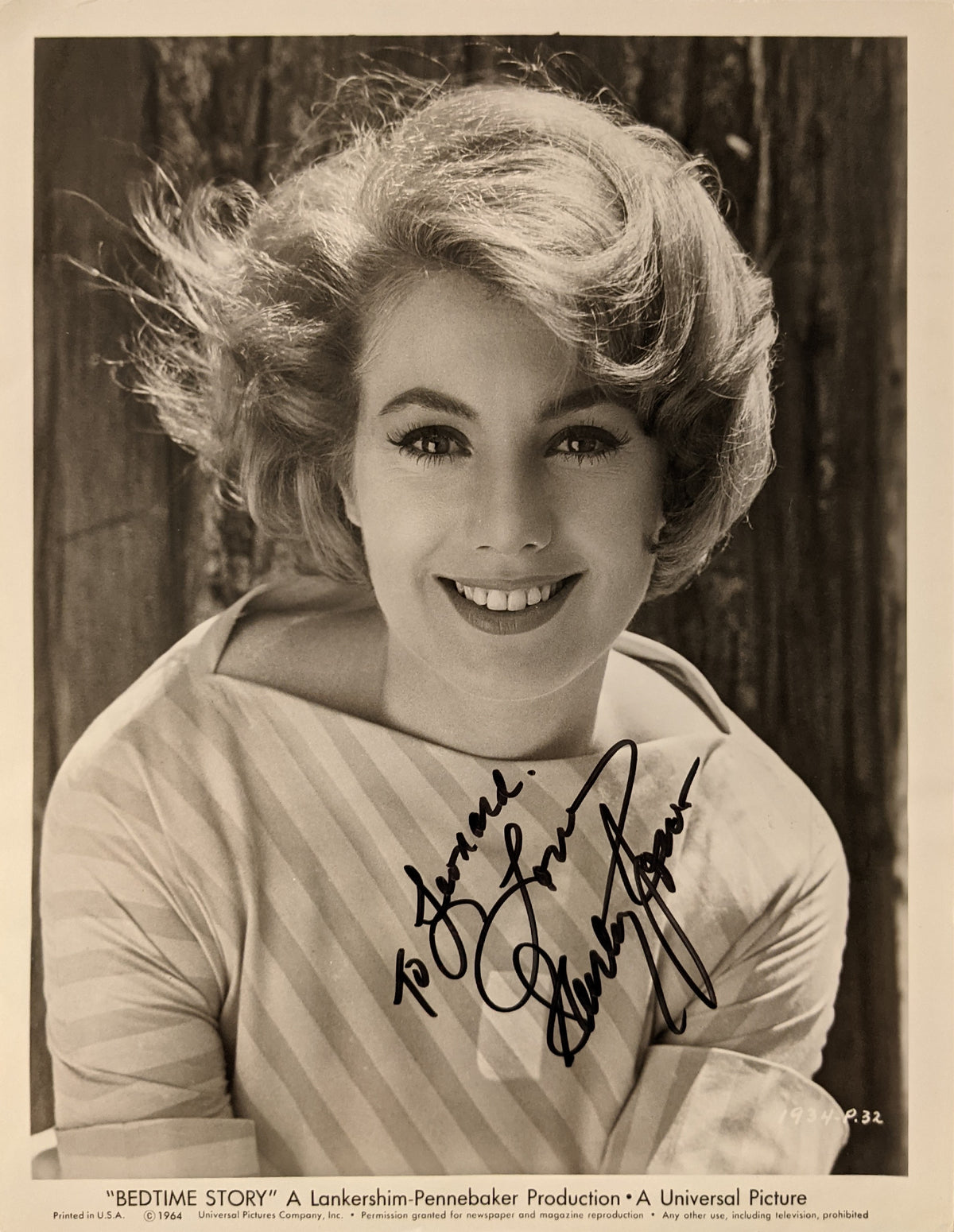 Shirley Jones signed photo