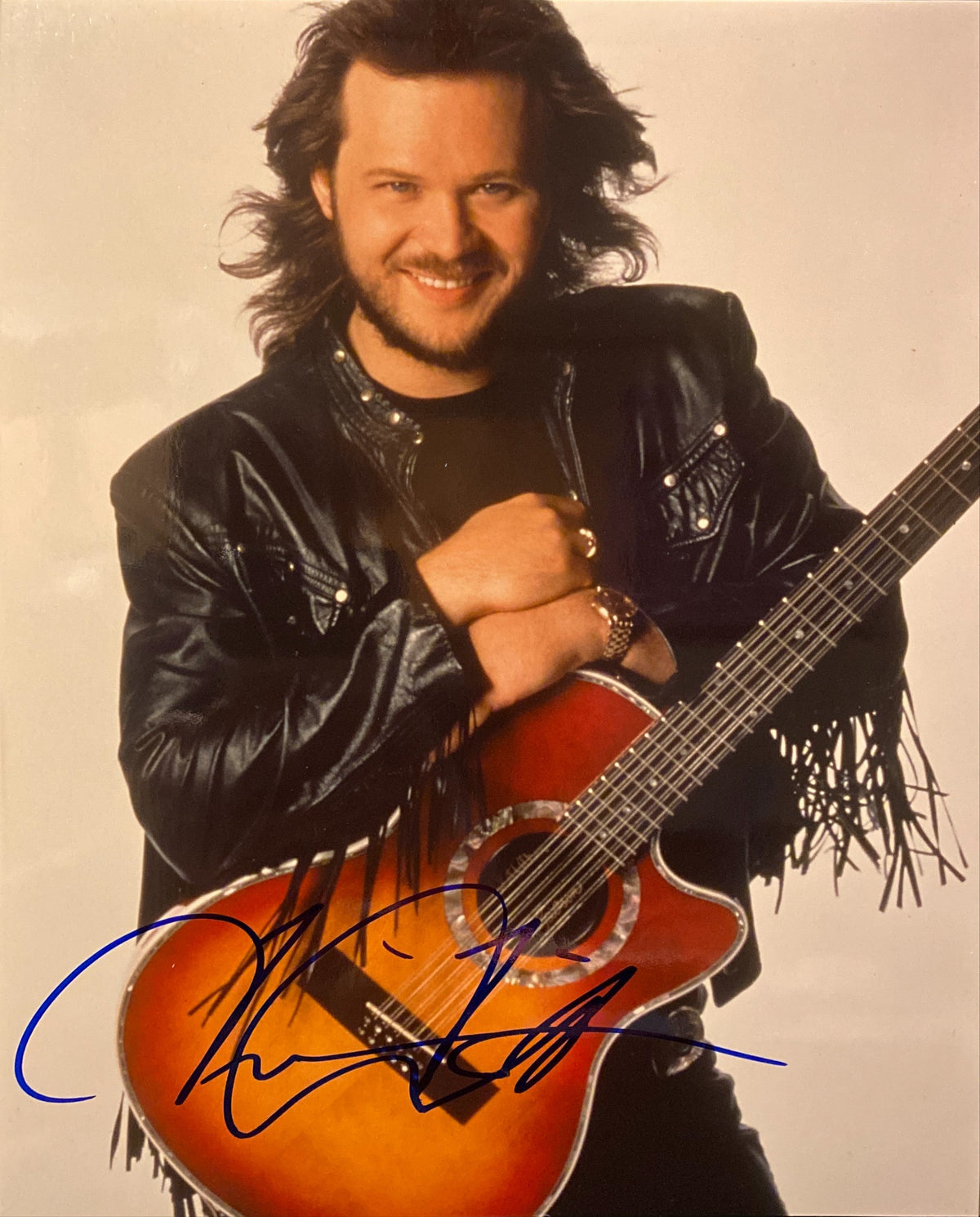 Travis Tritt signed photo