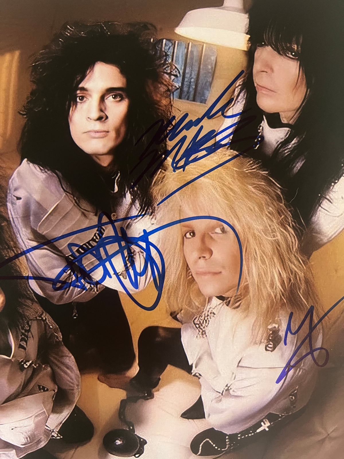 Motley Crue band signed photo