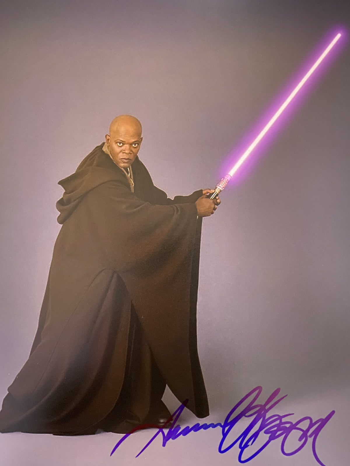 Star Wars Samuel L. Jackson signed movie photo. GFA Authenticated