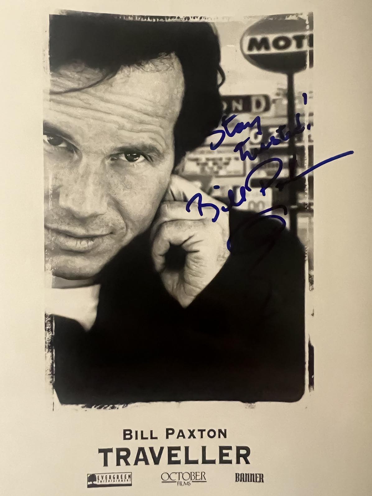 Traveller Bill Paxton signed movie photo