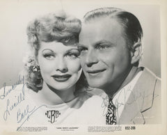 Lucille Ball and Edgar Bergen signed "Look Who's Laughing" movie photo. GFA Authenticated