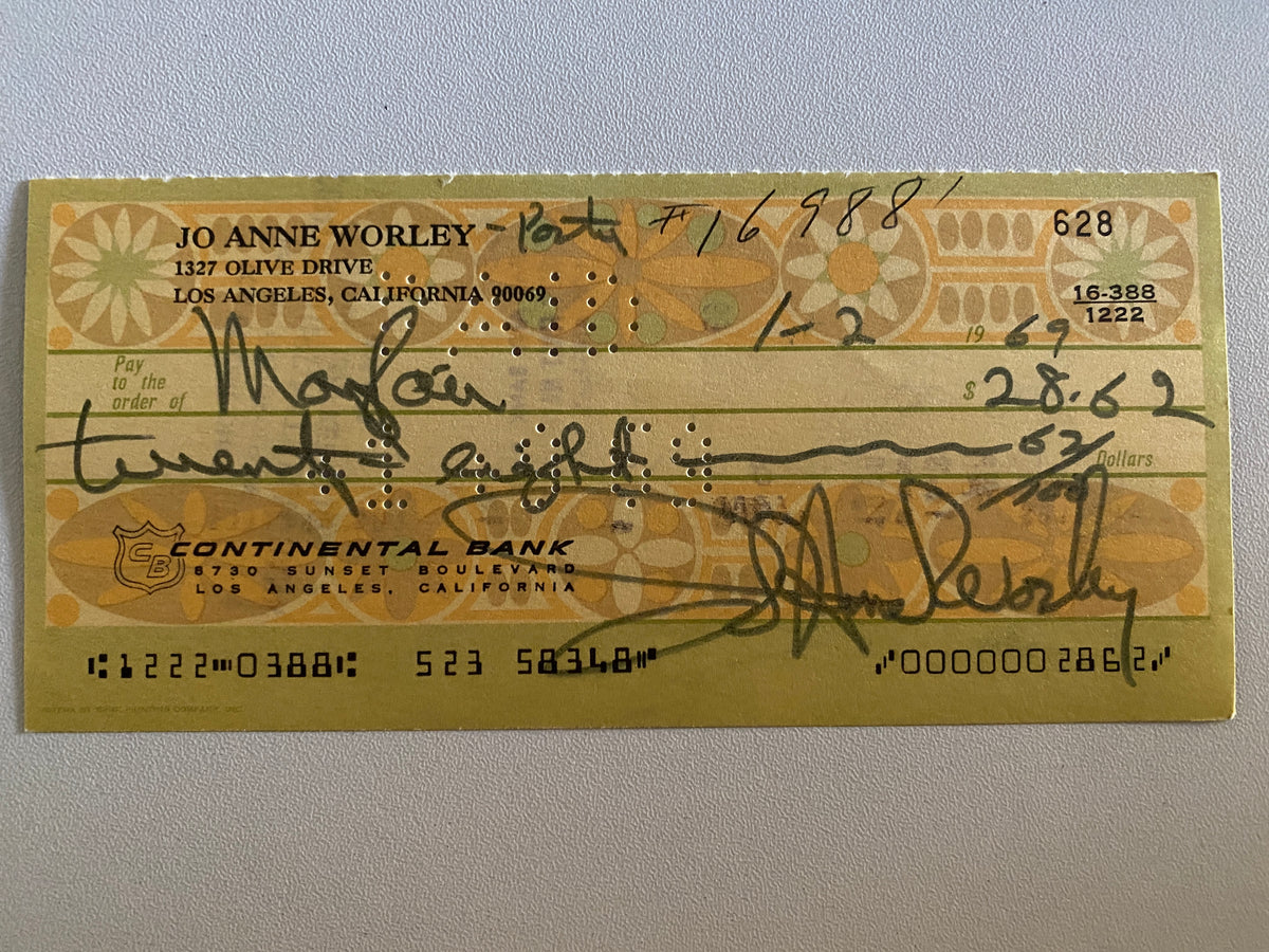 JoAnne  Worley signed check