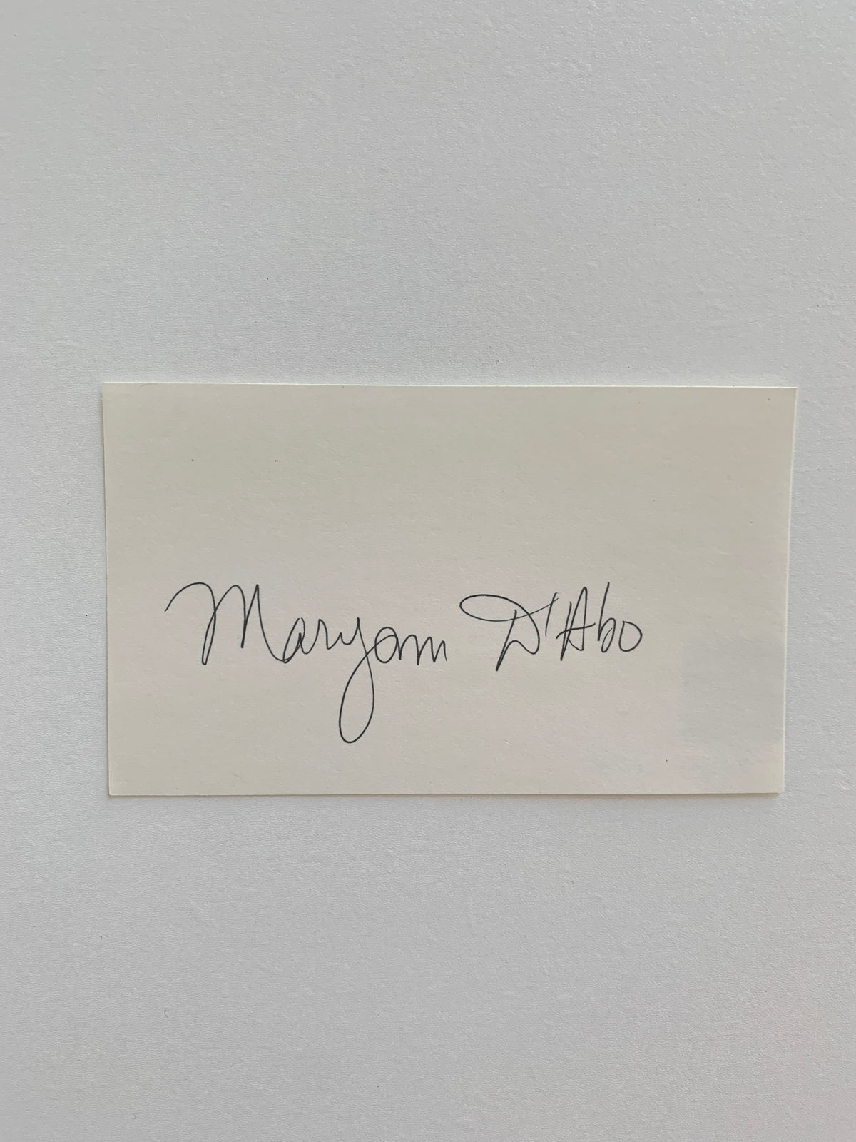 Bond Girl Maryam d'Abo original signature
