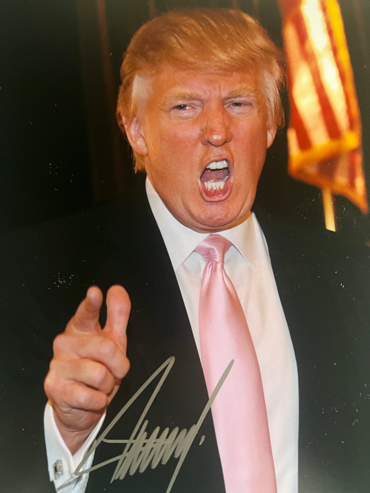 Donald Trump signed photo
