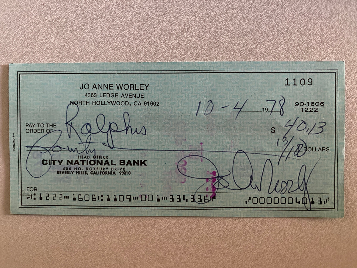 JoAnne  Worley signed check