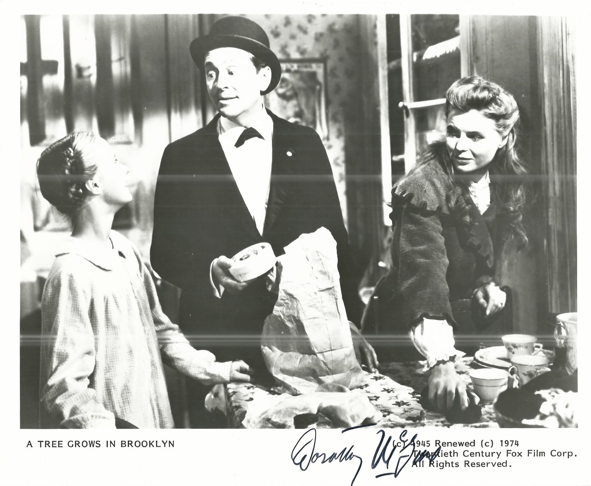 Old Yeller Dorothy McGuire signed photo