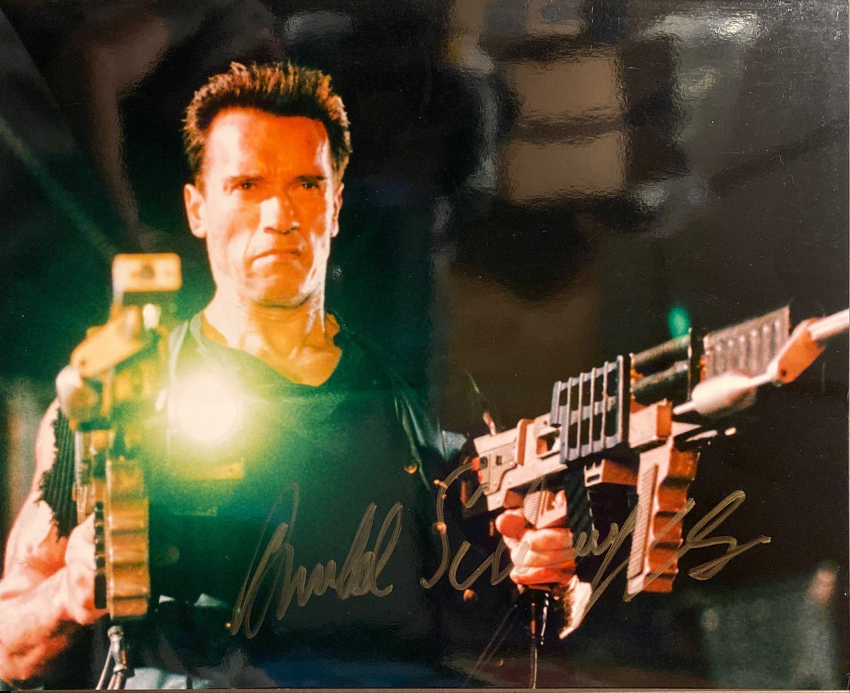 Arnold Schwarzenegger signed  "The Terminator" movie photo