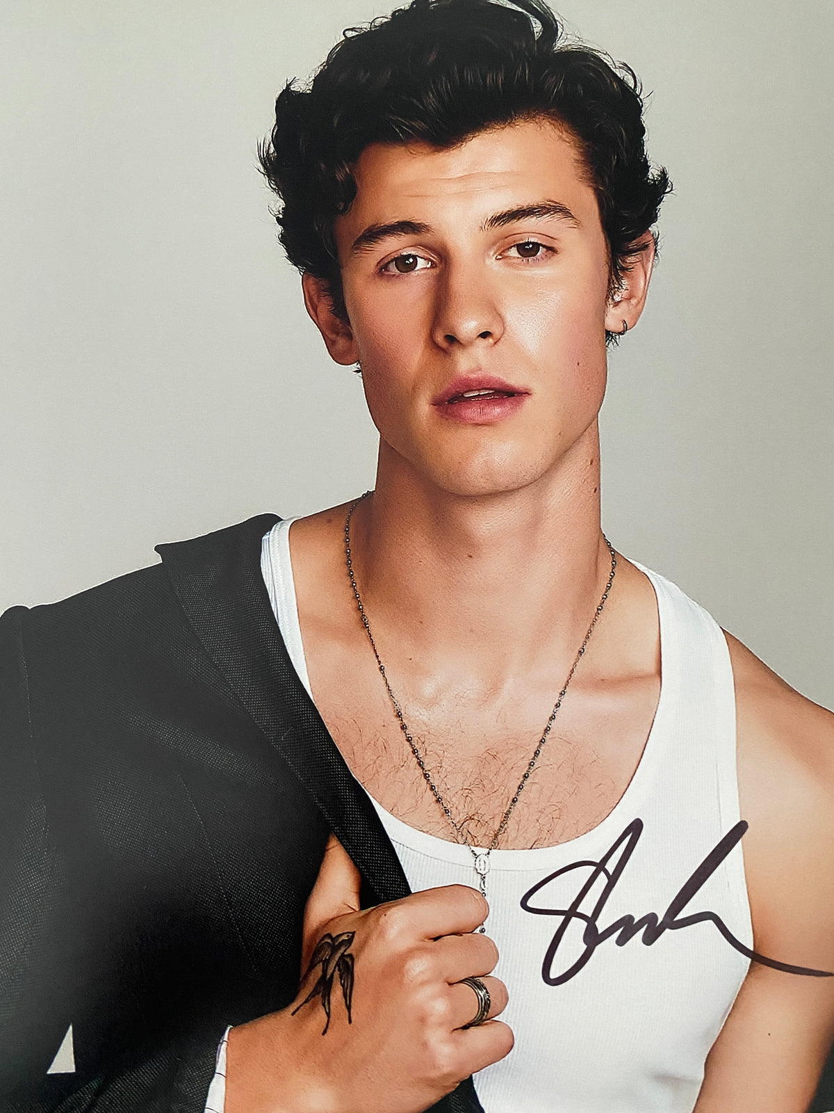 Shawn Mendes signed photo
