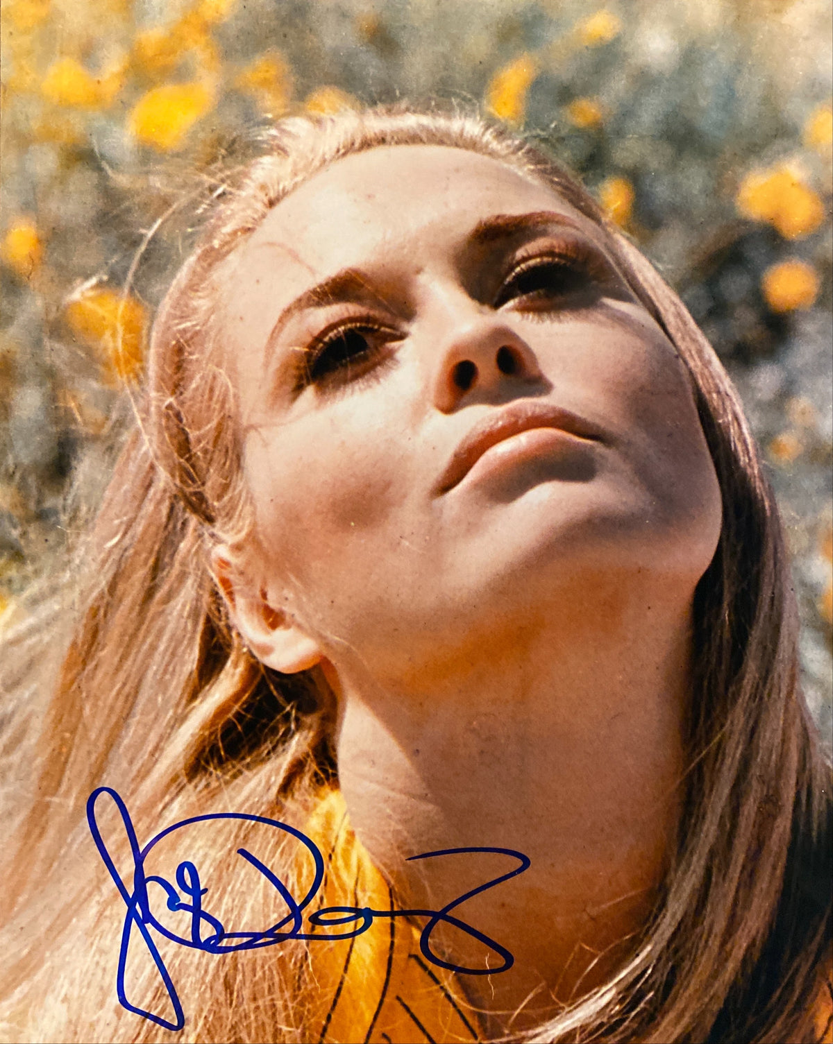 Faye Dunaway signed photo