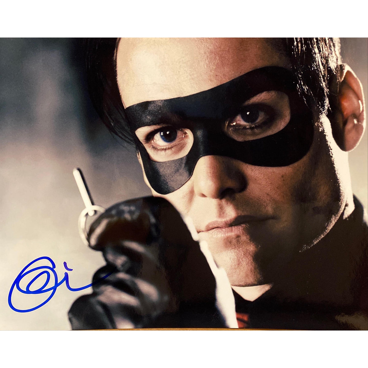 The Spirit Gabriel Macht original autographed photo - framed