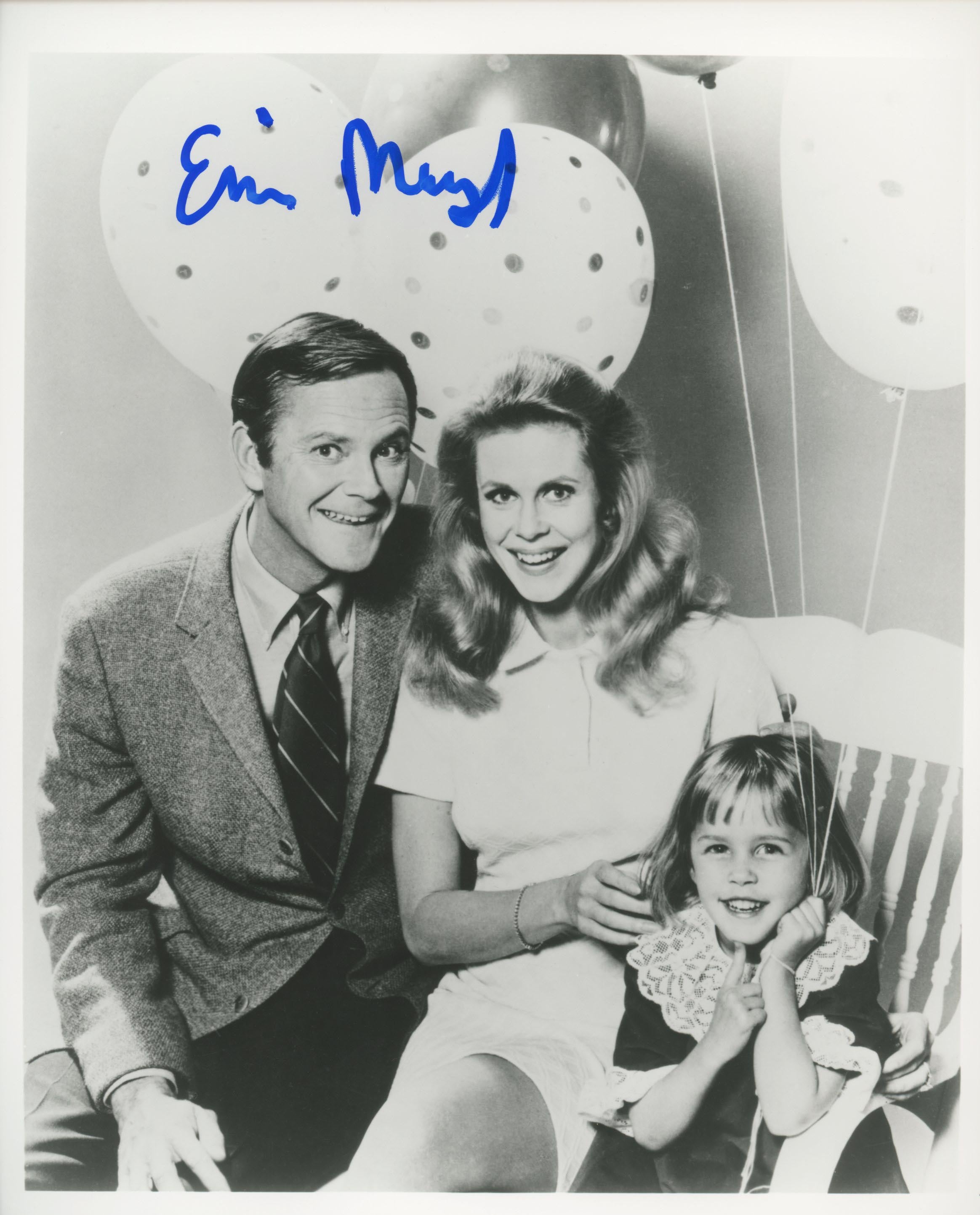 Erin Murphy signed "Bewtiched" signed photo