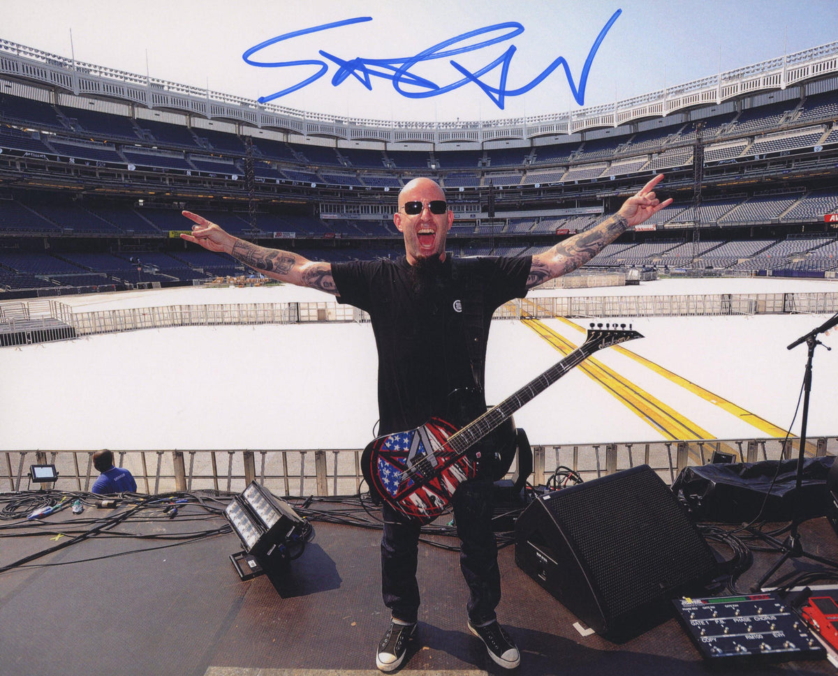 Anthrax Scott Ian signed  photo
