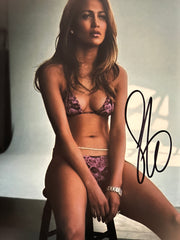 Jennifer Lopez signed photo