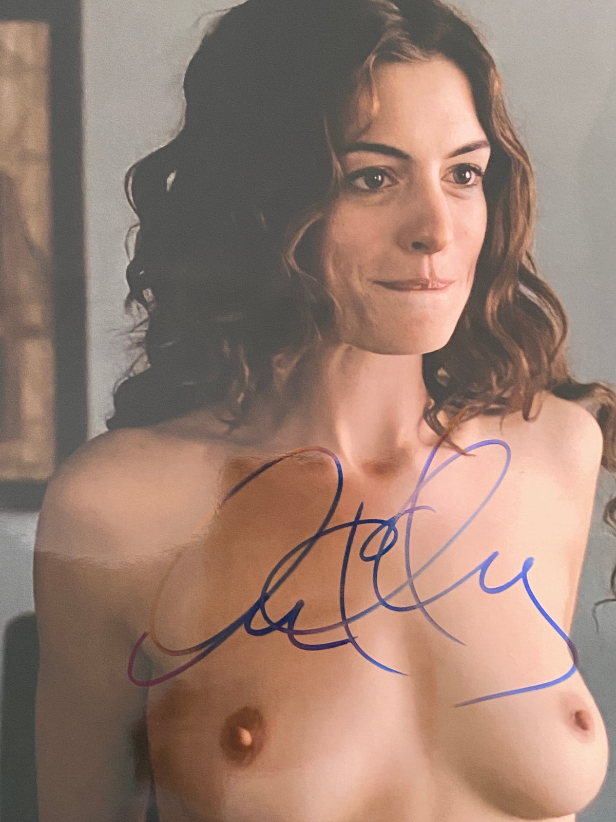 Anne Hathaway signed photo