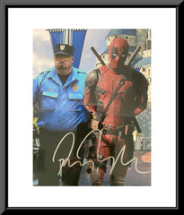 Deadpool Ryan Reynolds signed movie photo