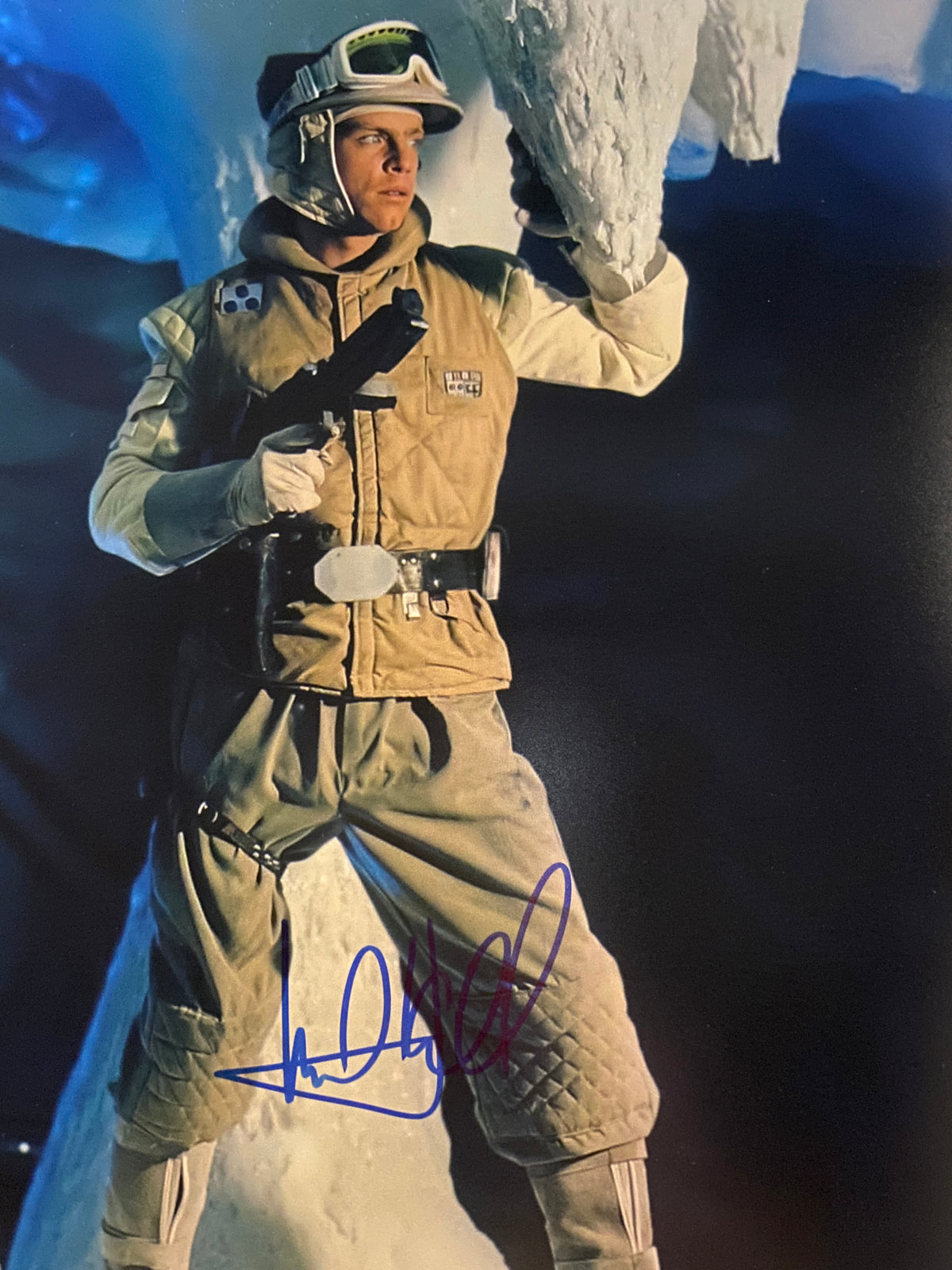 Star Wars Mark Hamill signed movie photo