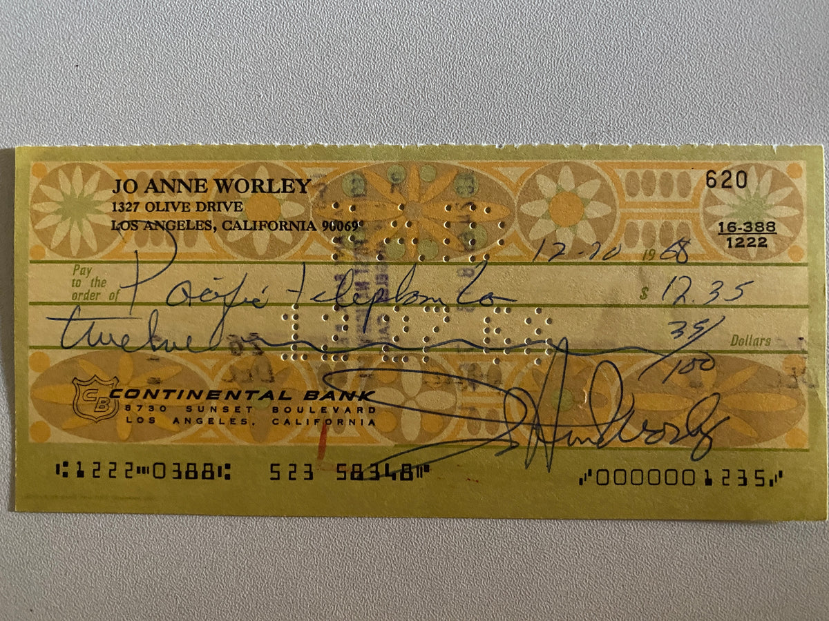 JoAnne  Worley signed check
