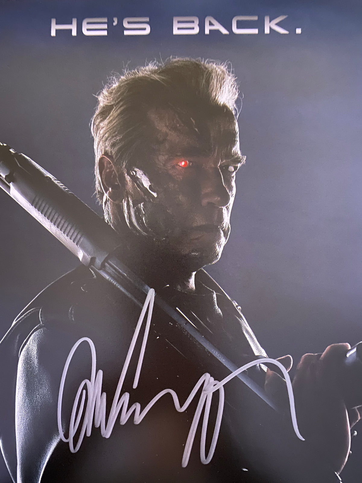 Terminator Genisys Arnold Schwarzenegger signed movie photo. GFA Authenticated