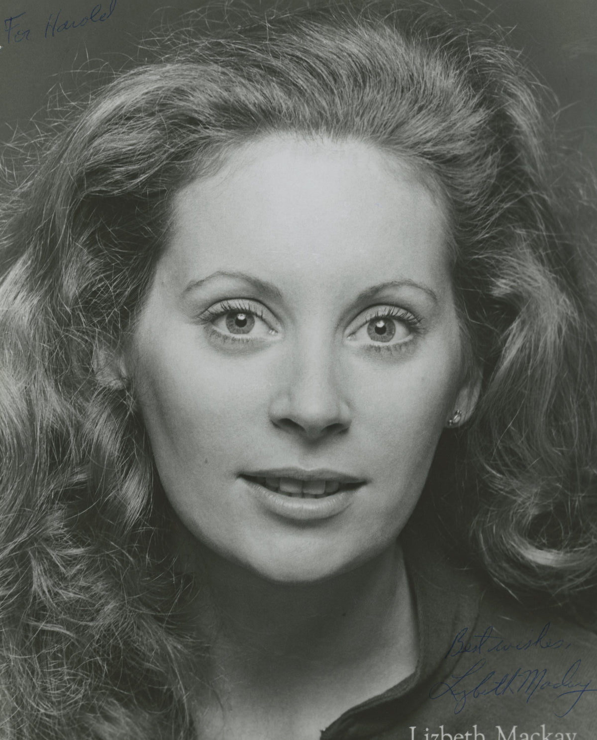 Your Friends And Neighbors Lizbeth Mackay signed photo