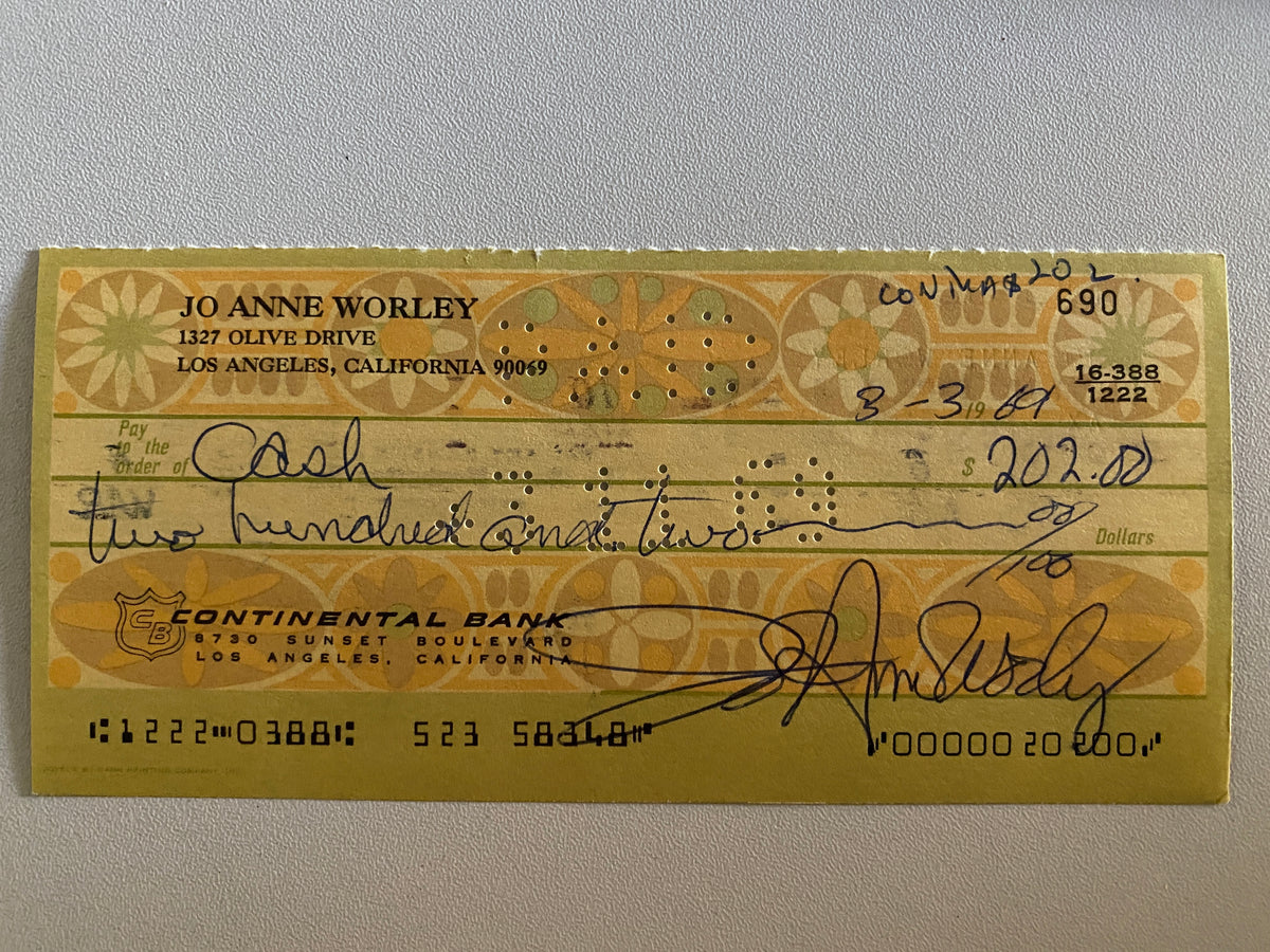 JoAnne  Worley signed check