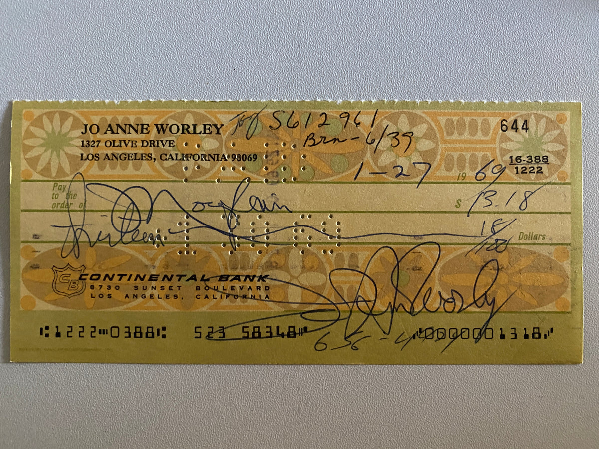 JoAnne  Worley signed check