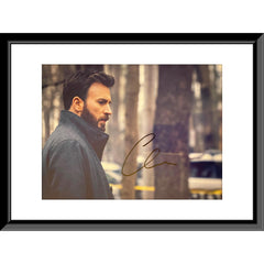 Chris Evans original autographed movie photo - framed