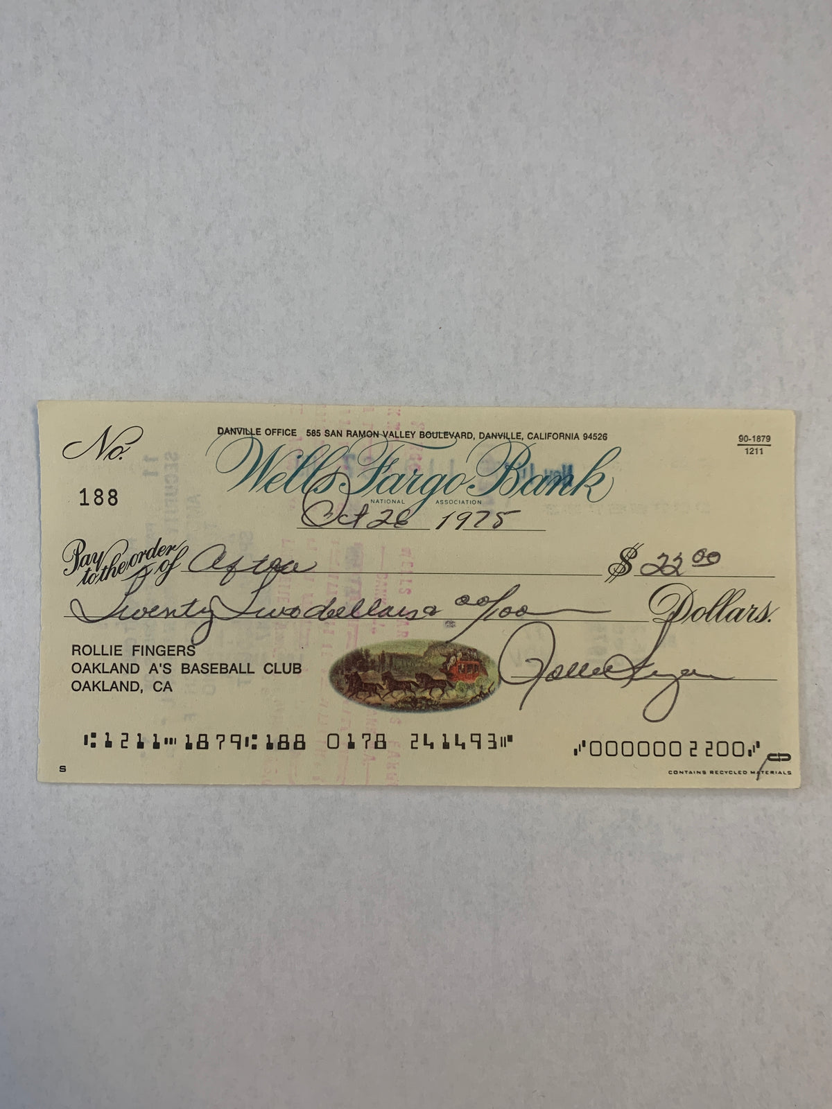 MLB superstar Rollie Fingers signed check