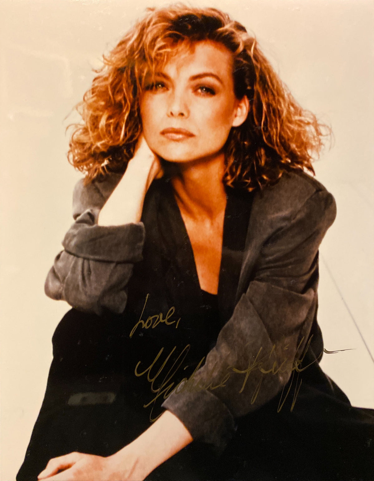Michelle Pfeiffer signed photo