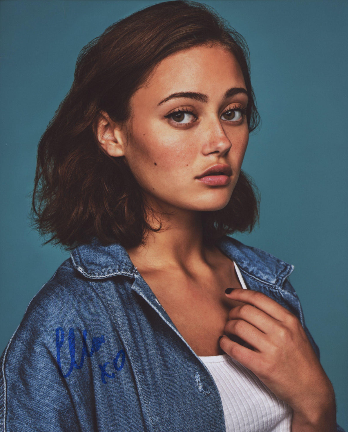 Miss Peregrine's Home for Peculiar Children  Ella Purnell signed photo