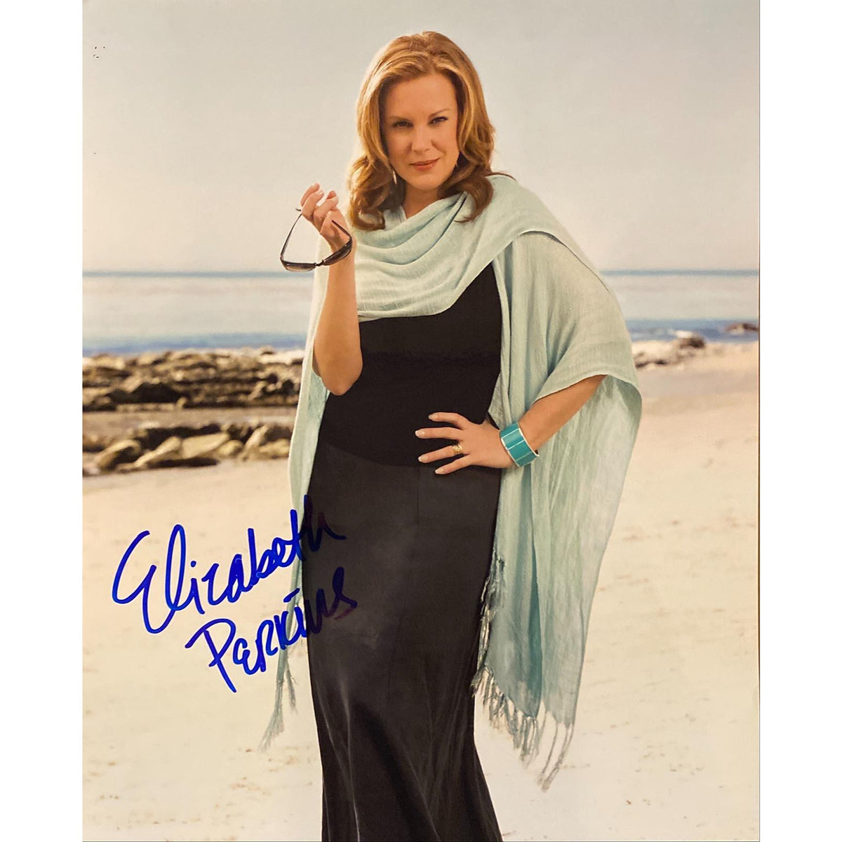Elizabeth Perkins original autographed photo - framed