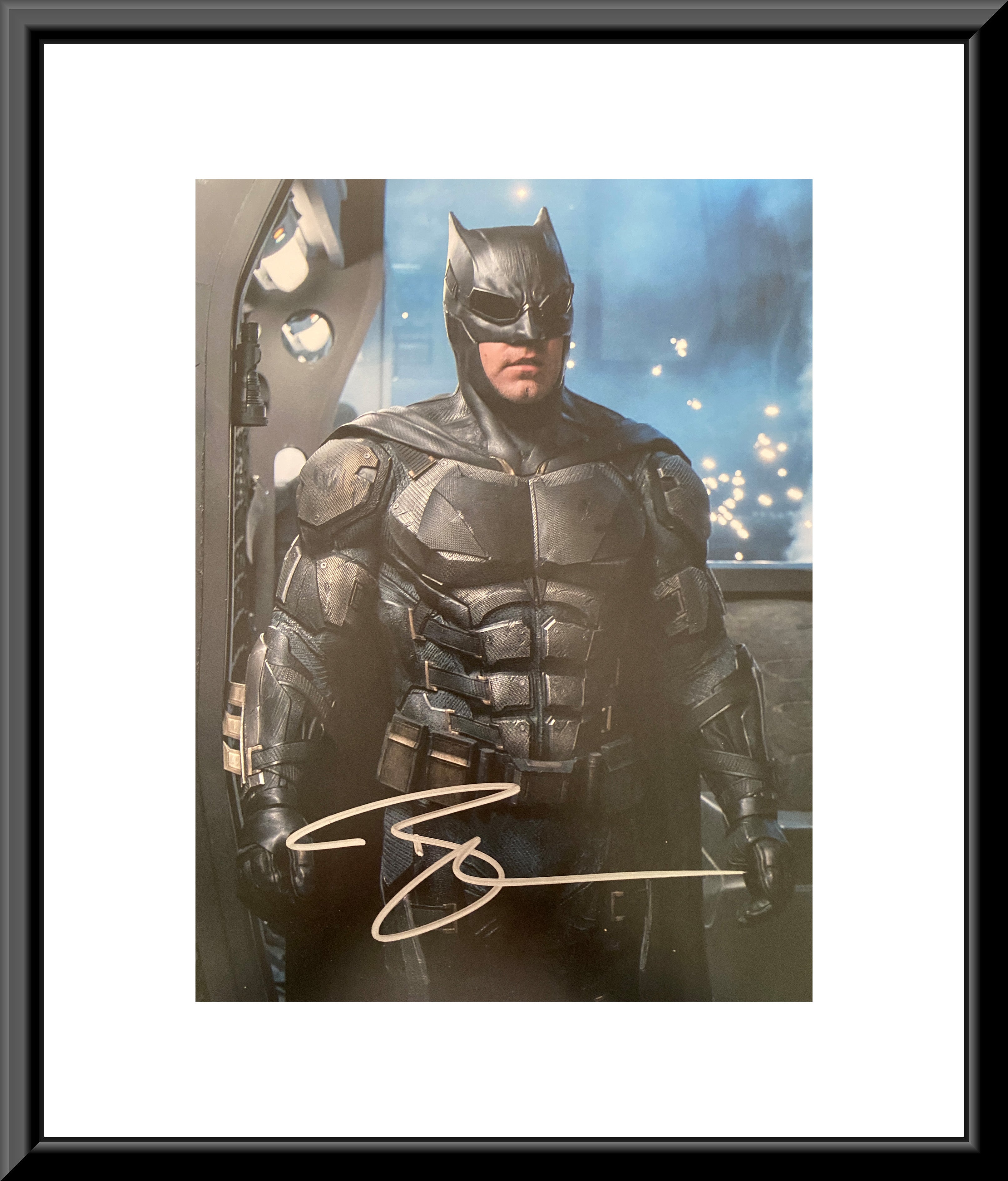 Batman Ben Affleck signed movie photo