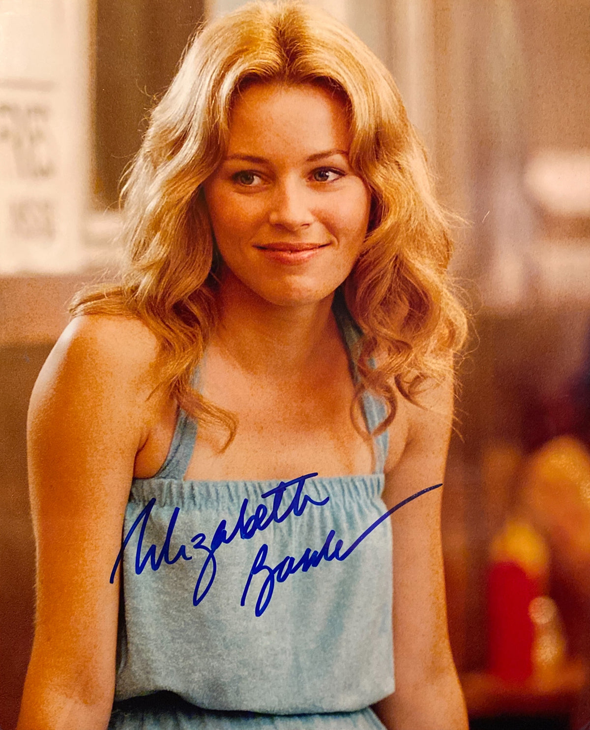 Hunger Games Elizabeth Banks signed photo