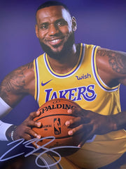 LA Lakers LeBron James signed photo